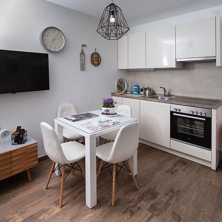 Apartment Stina Podstrana Kültér fotó